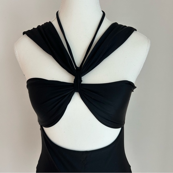 NWT REVOLVE TULAROSA BLACK ONE PIECE BATHINGSUIT - Picture 3 of 7